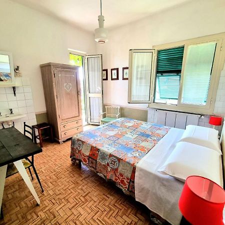 Casa Cambini Bed and Breakfast Marina di Massa Εξωτερικό φωτογραφία