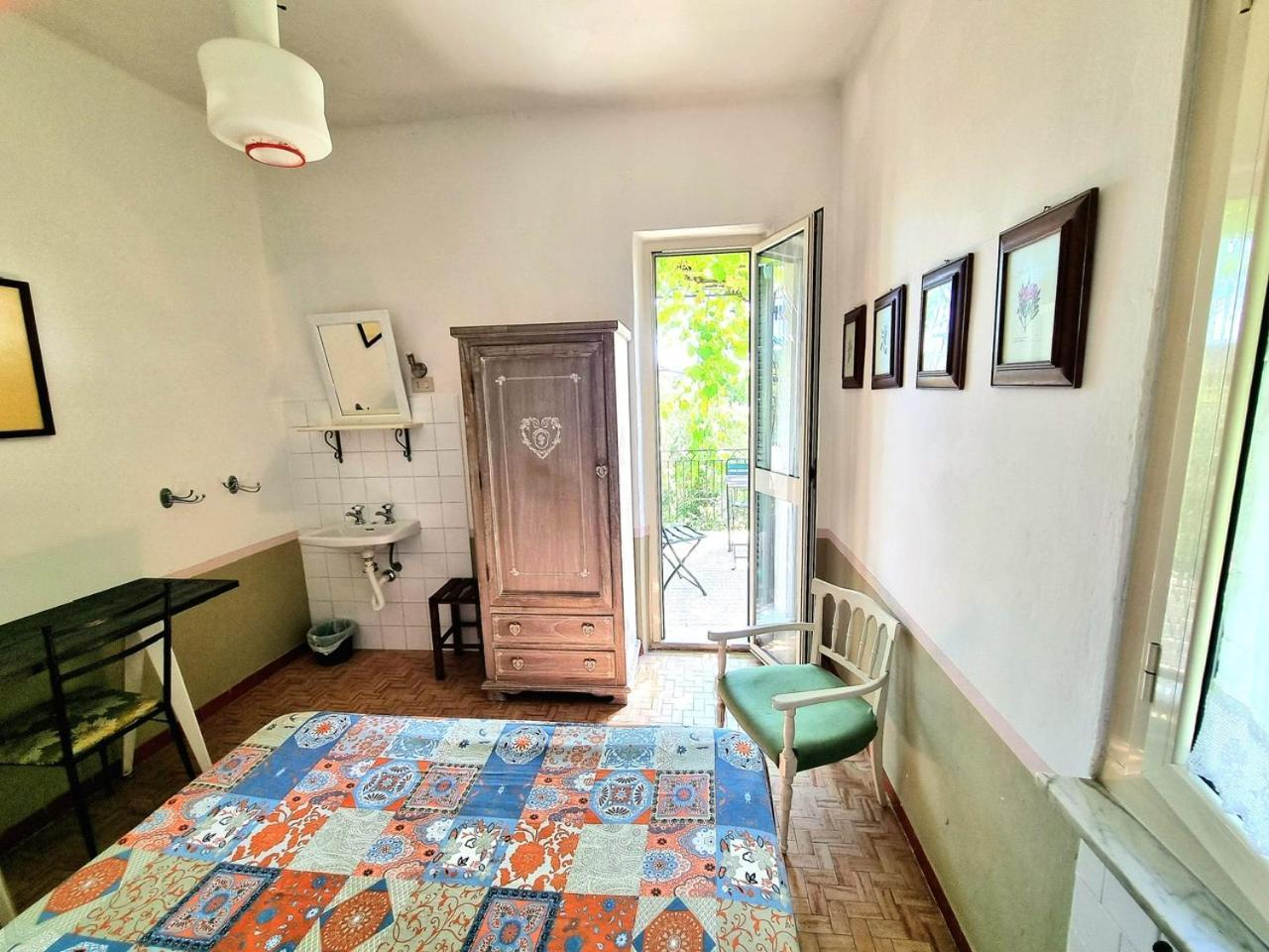 Casa Cambini Bed and Breakfast Marina di Massa Εξωτερικό φωτογραφία