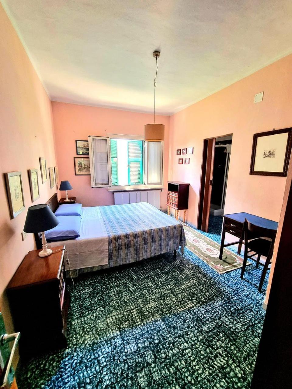 Casa Cambini Bed and Breakfast Marina di Massa Εξωτερικό φωτογραφία