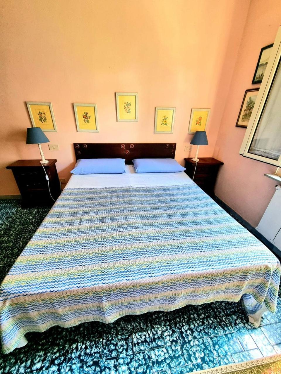 Casa Cambini Bed and Breakfast Marina di Massa Εξωτερικό φωτογραφία
